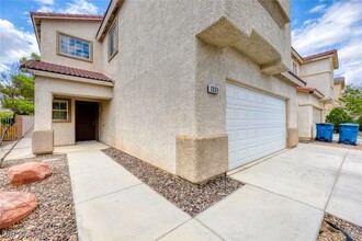 1339 Stillwater Bridge St in Las Vegas, NV - Foto de edificio - Building Photo