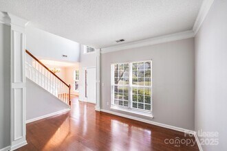 16024 Kirsten Nicole Rd in Charlotte, NC - Building Photo - Building Photo