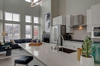 Daymark Uptown in Minneapolis, MN - Foto de edificio - Interior Photo