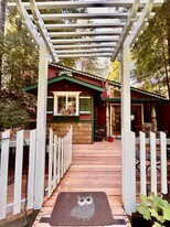 654 Redwood Rd in Felton, CA - Building Photo