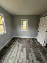 4671 E 144th St in Cleveland, OH - Building Photo - Building Photo