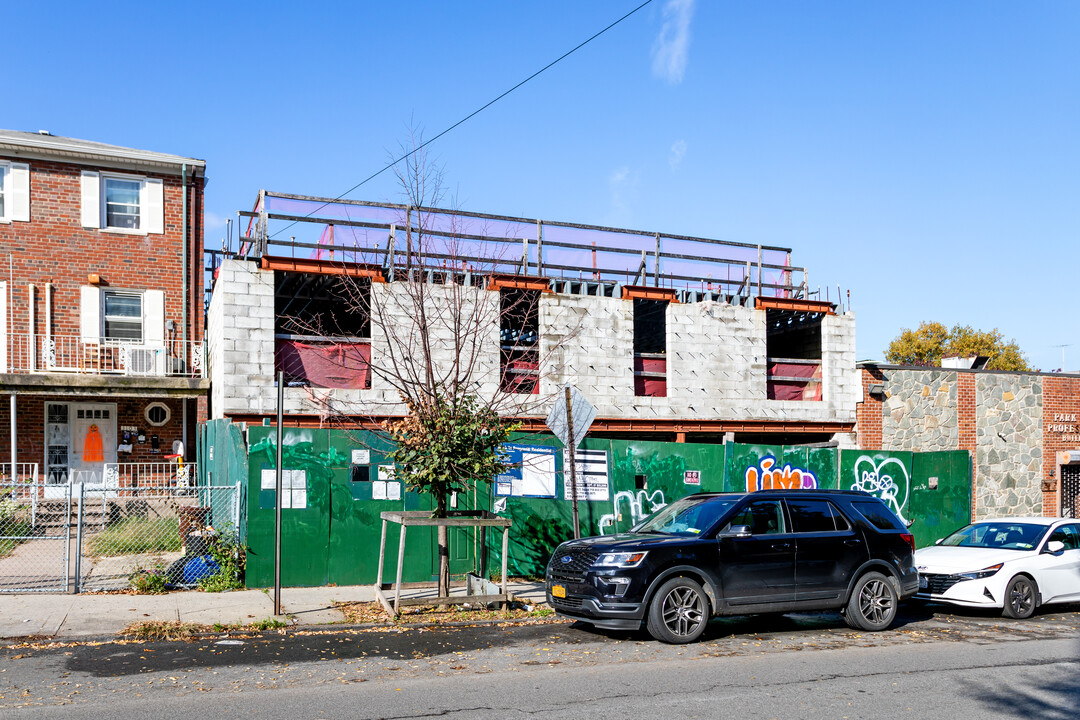 3109 Buhre Ave in Bronx, NY - Foto de edificio