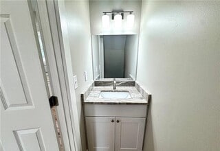 1130 W High St, Unit 1130 West High St. in Petersburg, VA - Building Photo - Building Photo