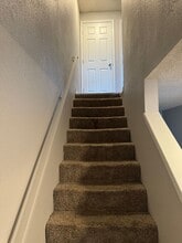 Park Apartments in McMinnville, OR - Building Photo - Interior Photo