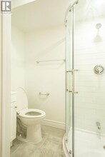 96 Markham St in Toronto, ON - Building Photo - Building Photo