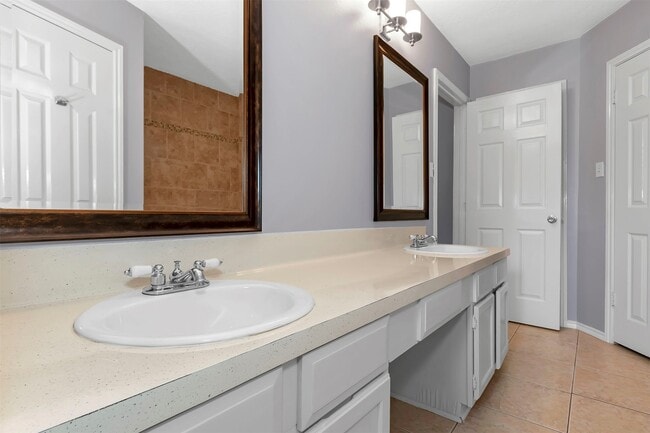 property at 73 Timberspire Ln