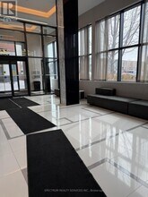 99 Eagle Rock Way in Vaughan, ON - Building Photo - Building Photo