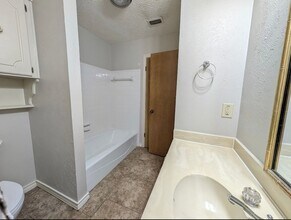 20 Fernwood Dr in Texarkana, TX - Building Photo - Building Photo