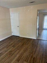 1325 Greendale Ave in Fort Walton Beach, FL - Building Photo - Building Photo