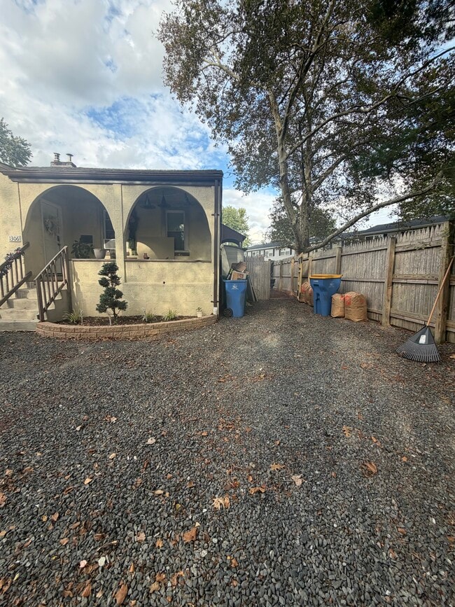 1306 Ashby Ave in Bristol, PA - Building Photo - Building Photo