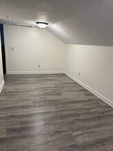 205 S Ottawa St, Unit #1 in St. Johns, MI - Building Photo - Building Photo