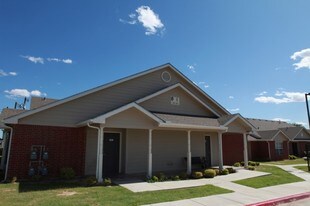 Limestone Ridge in Big Spring, TX - Building Photo