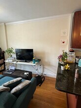 1798 Beacon St, Unit 2 in Brookline, MA - Building Photo - Building Photo