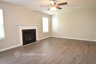 3821 Tyler Bluff Ln in Raleigh, NC - Building Photo - Building Photo