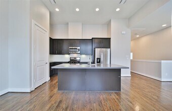 4023 Tulane St in Houston, TX - Building Photo - Building Photo