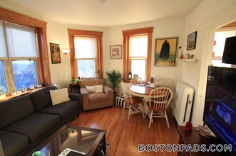 99 Hancock St in Cambridge, MA - Foto de edificio - Building Photo