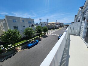 7801 Atlantic Ave in Margate City, NJ - Building Photo - Building Photo