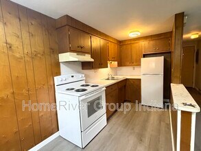 122 Maple Ln in Churubusco, IN - Building Photo - Building Photo