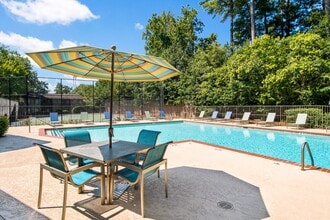 Stanford Village in Norcross, GA - Foto de edificio - Building Photo