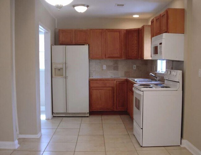 1972 Don Juan Ln in Decatur, GA - Building Photo - Building Photo