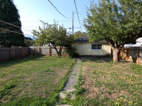 634 E 4th St in Port Angeles, WA - Building Photo - Building Photo