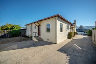 59 Chorro St, Unit Main house in San Luis Obispo, CA - Building Photo - Building Photo