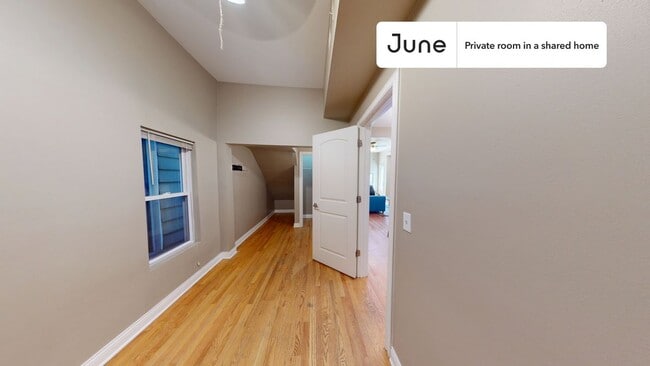 property at 2848 W Palmer St
