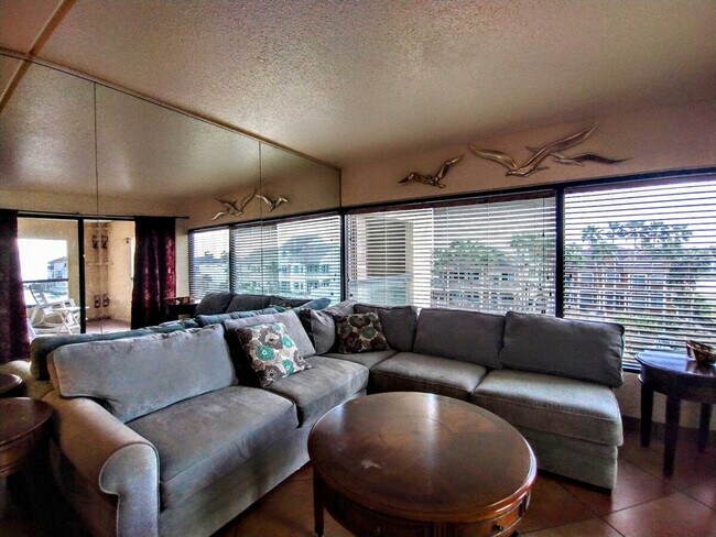6403 Padre Blvd in South Padre Island, TX - Building Photo - Building Photo