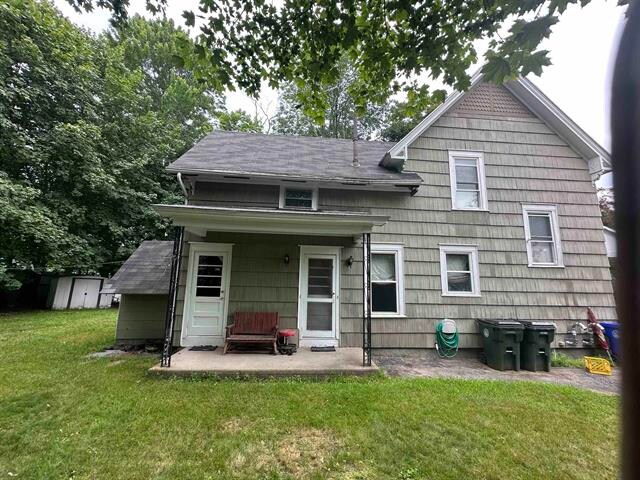 67 Riddle St in Manchester, NH - Building Photo