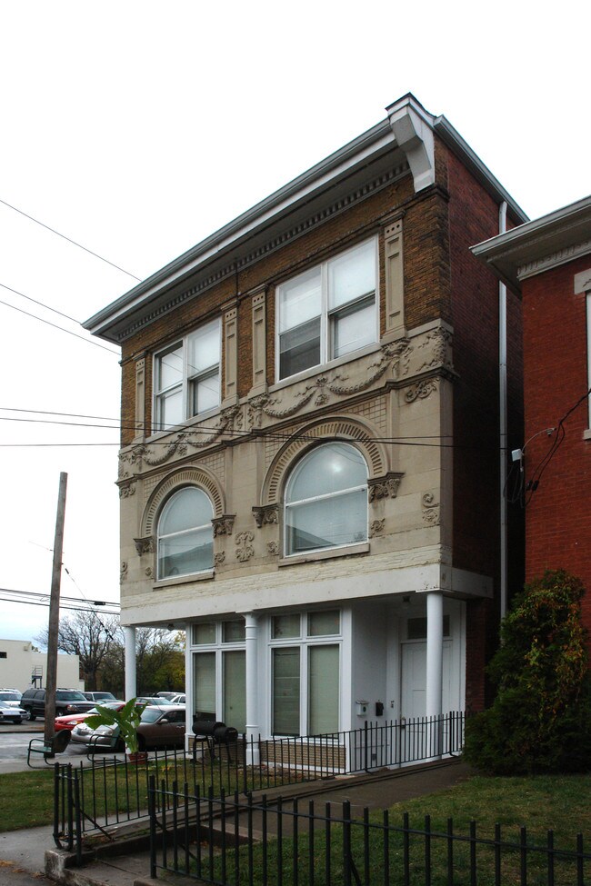 601 W Kentucky St in Louisville, KY - Building Photo - Building Photo