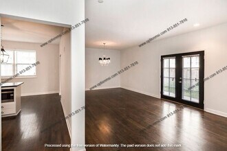 4842 Belleview Ave in Kansas City, MO - Building Photo - Building Photo