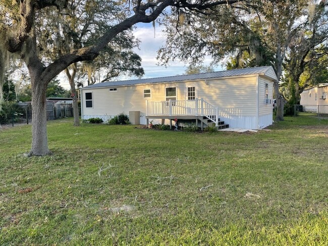 28 N Shady Ln in Palm Coast, FL - Building Photo - Building Photo