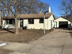 136 Elmwood Ln in Nekoosa, WI - Building Photo - Building Photo