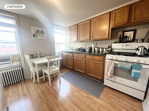 89 3rd St. in Brooklyn, NY - Foto de edificio - Building Photo