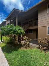 98-1370-1370 Koaheahe Pl in Pearl City, HI - Building Photo - Building Photo