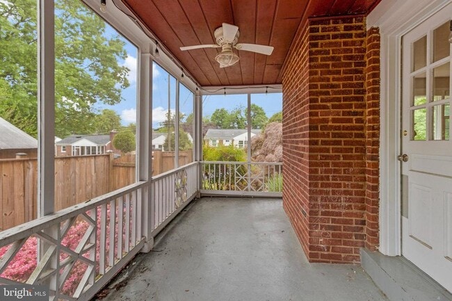 1907 Alberti Dr in Silver Spring, MD - Building Photo - Building Photo