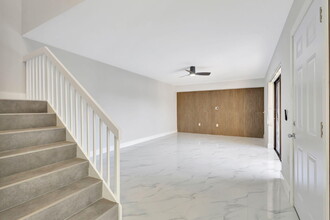318 3rd Way in West Palm Beach, FL - Building Photo - Building Photo