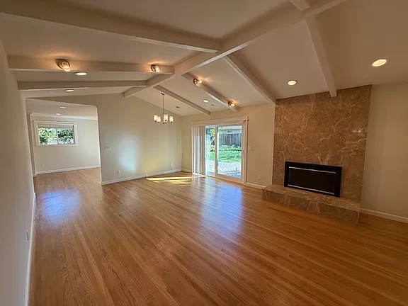 property at 18992 Saratoga Glen Pl