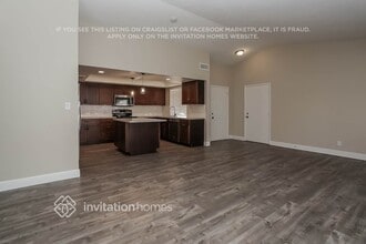 8428 Mulcahy Ave in Las Vegas, NV - Foto de edificio - Building Photo