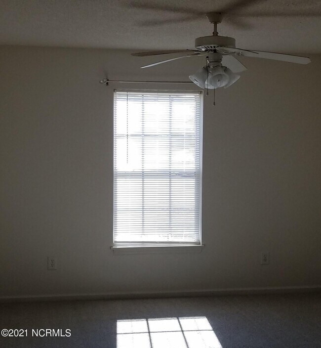 800 Hammock Ln-Unit -2 in Jacksonville, NC - Building Photo - Building Photo