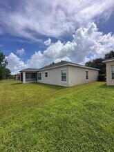 4028 Marina Isle Dr in Kissimmee, FL - Building Photo - Building Photo