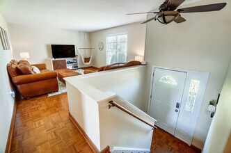 10 Timberview Ct in Highland Heights, KY - Building Photo - Building Photo