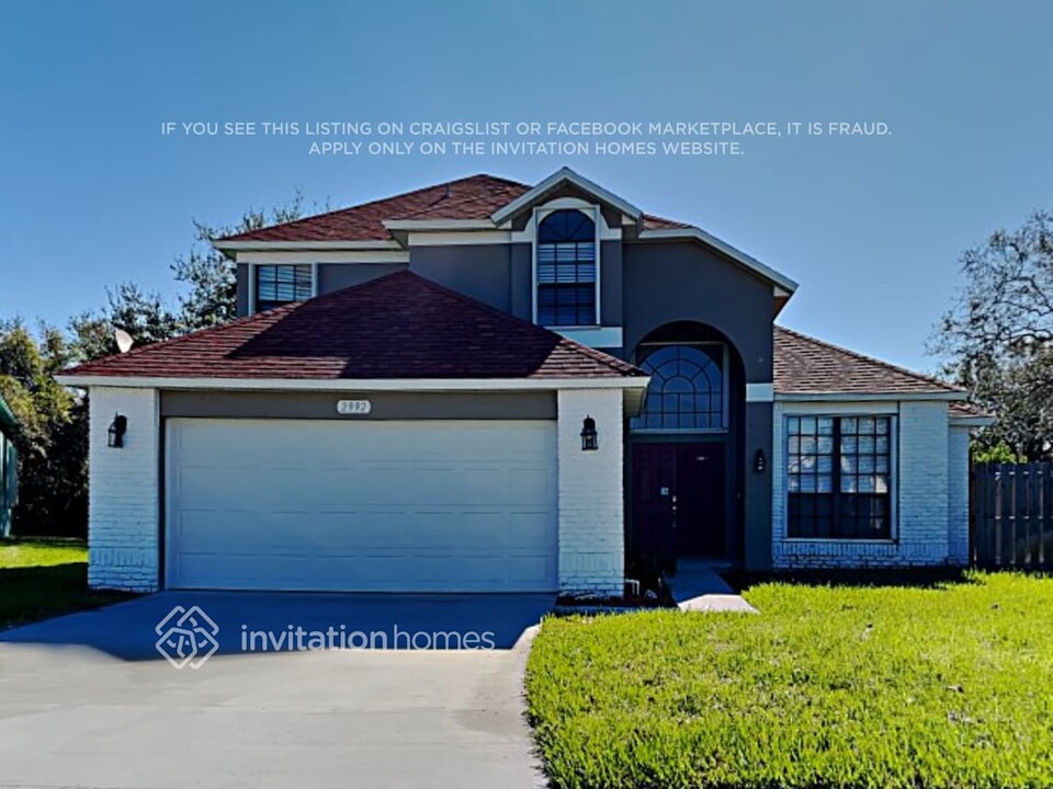 2992 Pebble Creek St in Melbourne, FL - Building Photo