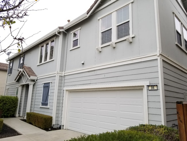 86 Standley Ct in Pittsburg, CA - Building Photo - Building Photo