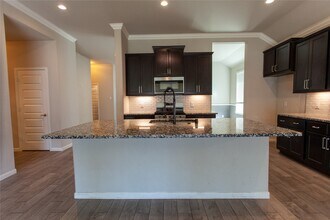 5826 Euclid Loop in Rosenberg, TX - Building Photo - Building Photo