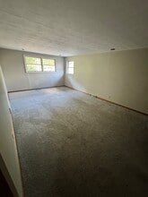 626 W Warren St in Bucyrus, OH - Building Photo - Building Photo