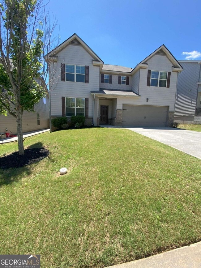 property at 5224 Cantbury Way