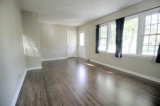 6404 Amhurst Rd in Durham, NC - Building Photo - Building Photo