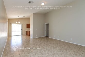 5617 W Ellis Dr in Phoenix, AZ - Building Photo - Building Photo