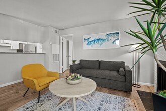 The Lantern Apartments in Austin, TX - Building Photo - Building Photo